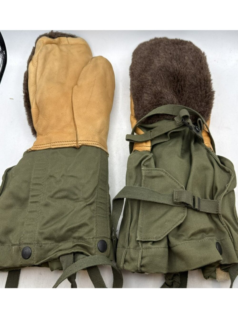 Vintage Mitten Set Arctic Extreme Cold Weather Military Gloves Medium Army WOOL